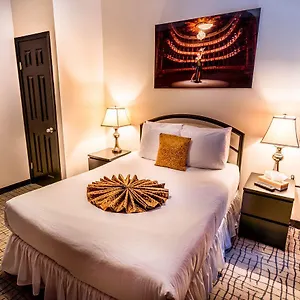 Hostal Royal Park